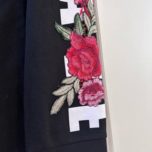 NWOT Rare Silvian Heath “Break” “Leave” Fully Embellished sweatshirt. Designer. - Picture 6 of 16